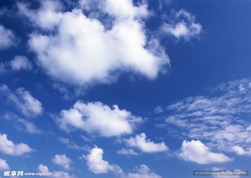 蓝天白云 