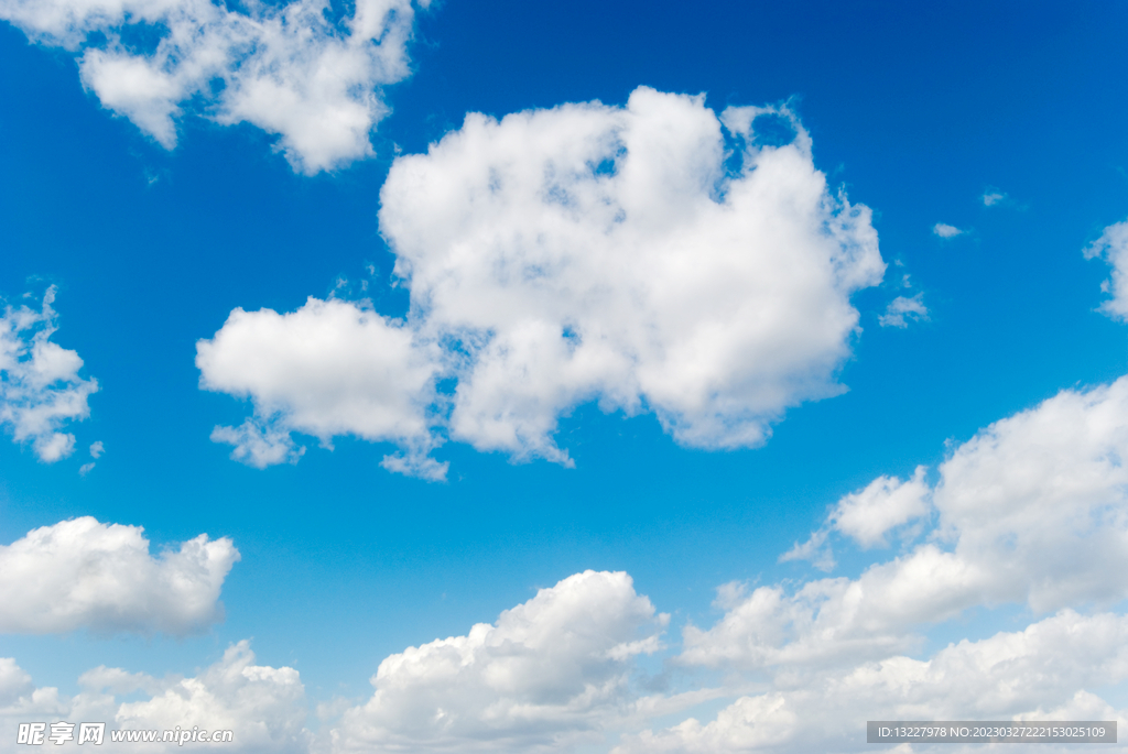 蓝天白云 