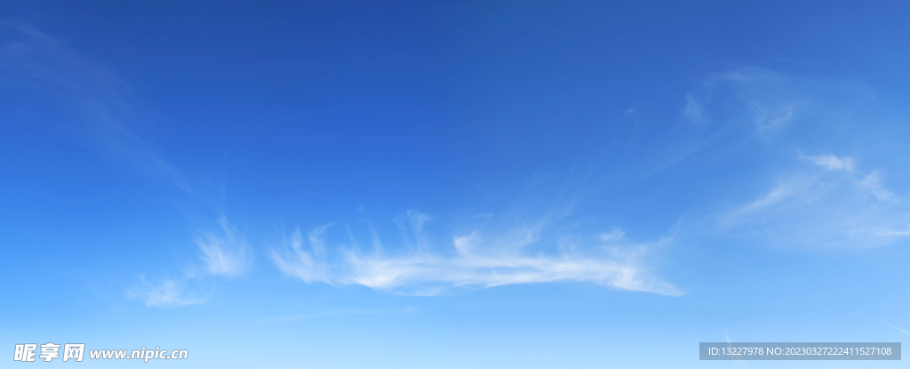 蓝天白云 