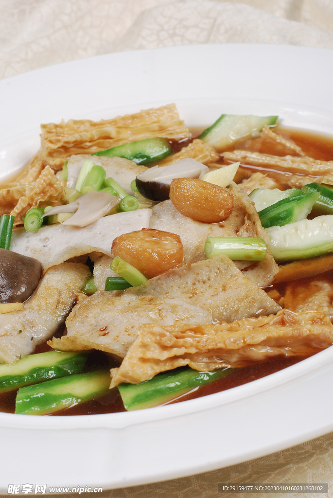 云耳丝瓜煮鱼松