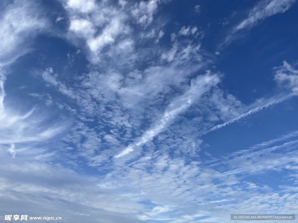 蓝天白云