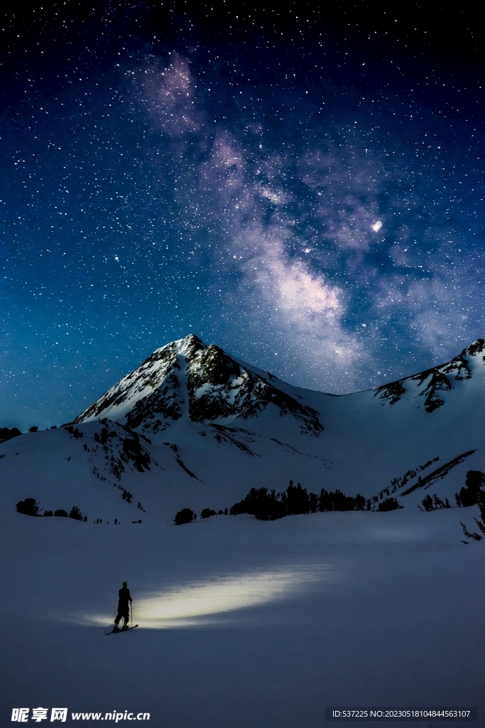 雪山星空