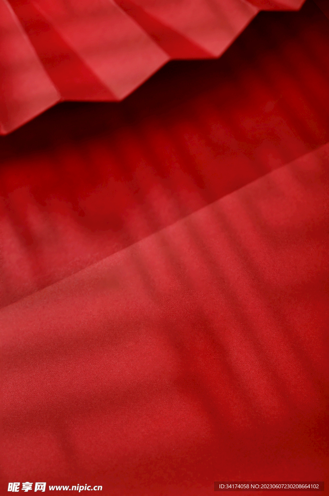 红色背景