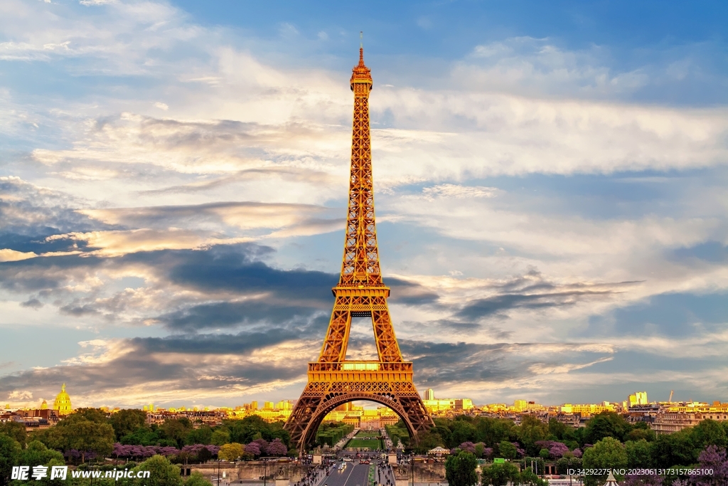 艾菲尔铁塔