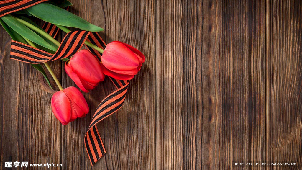 玫瑰花地板木纹背景