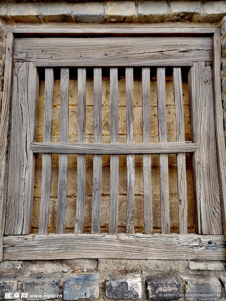 老木头窗