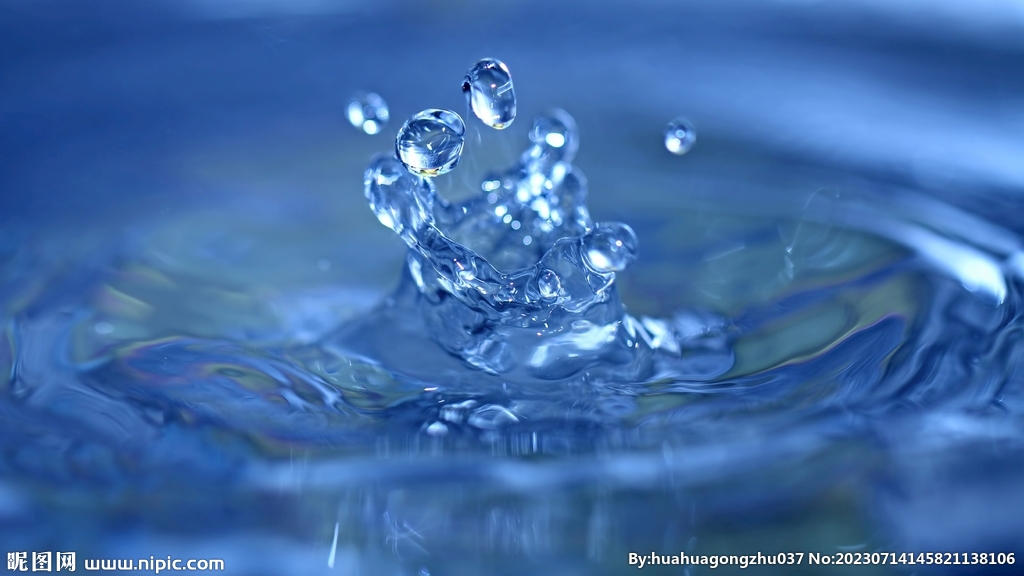 蓝色水花液体飞溅背景