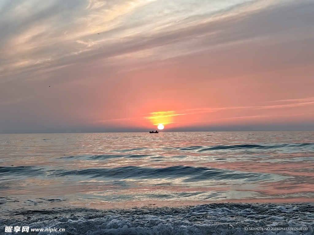 海上落日
