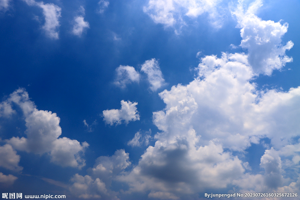 蓝天白云