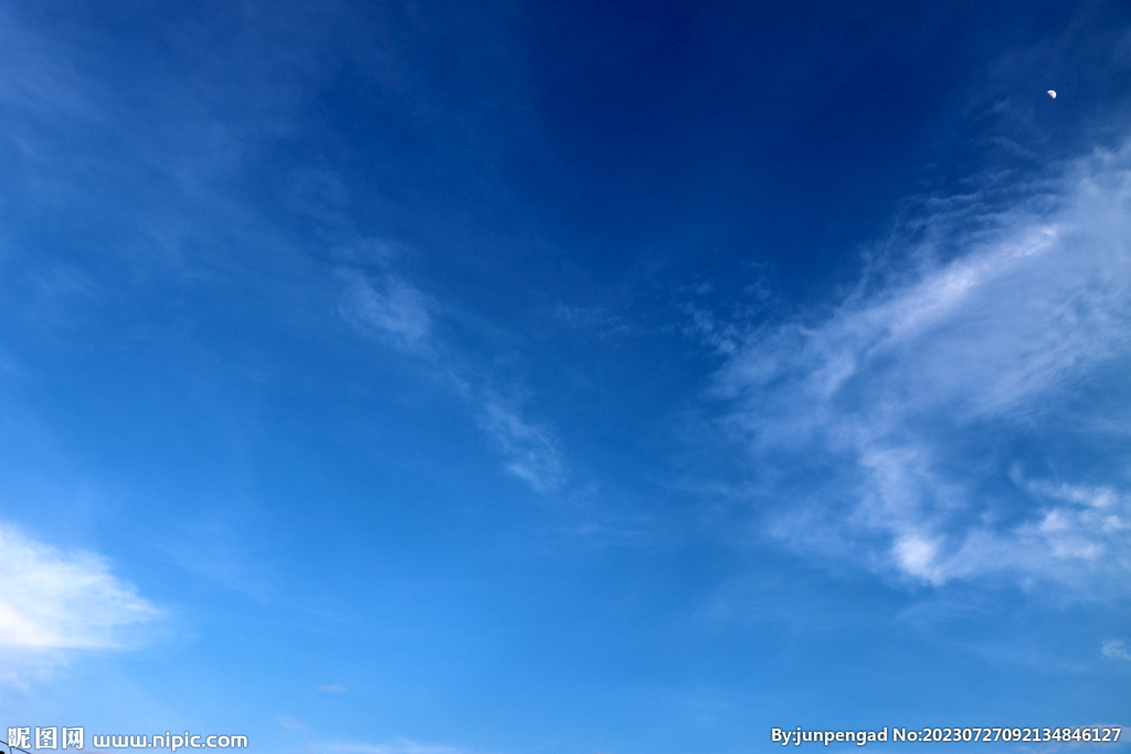 蓝天白云