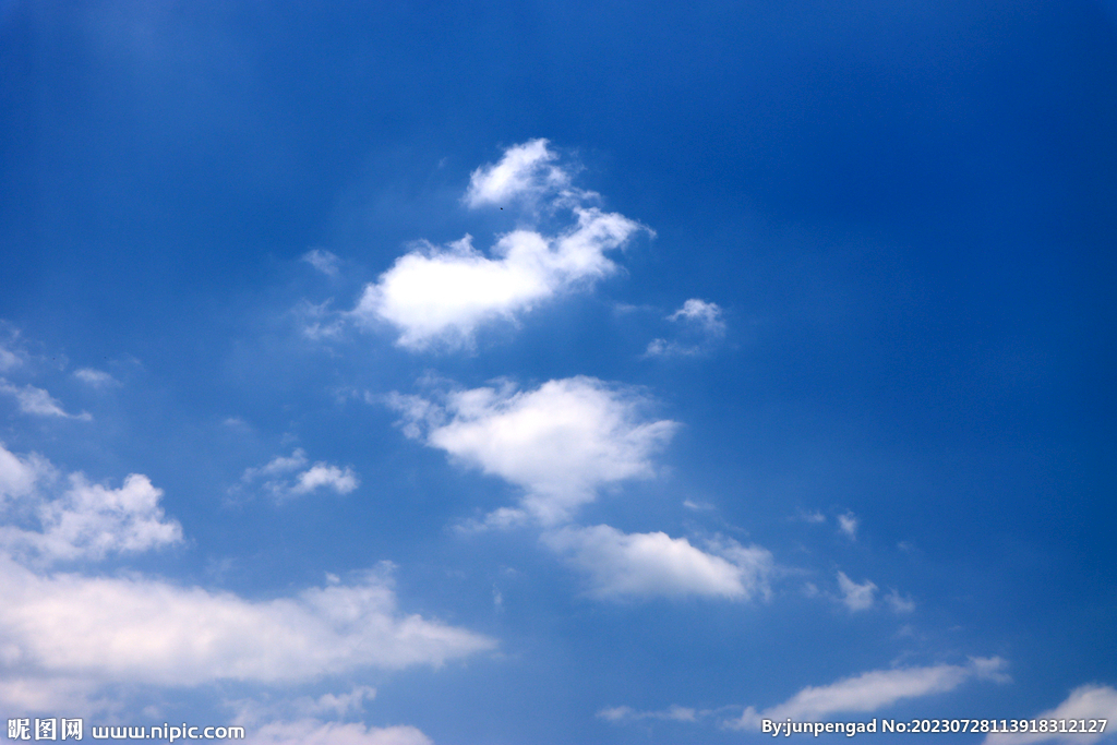 蓝天白云