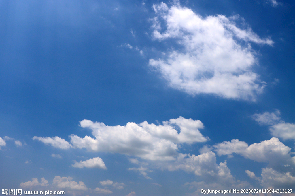 蓝天白云