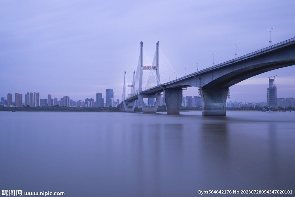 长江大桥河流