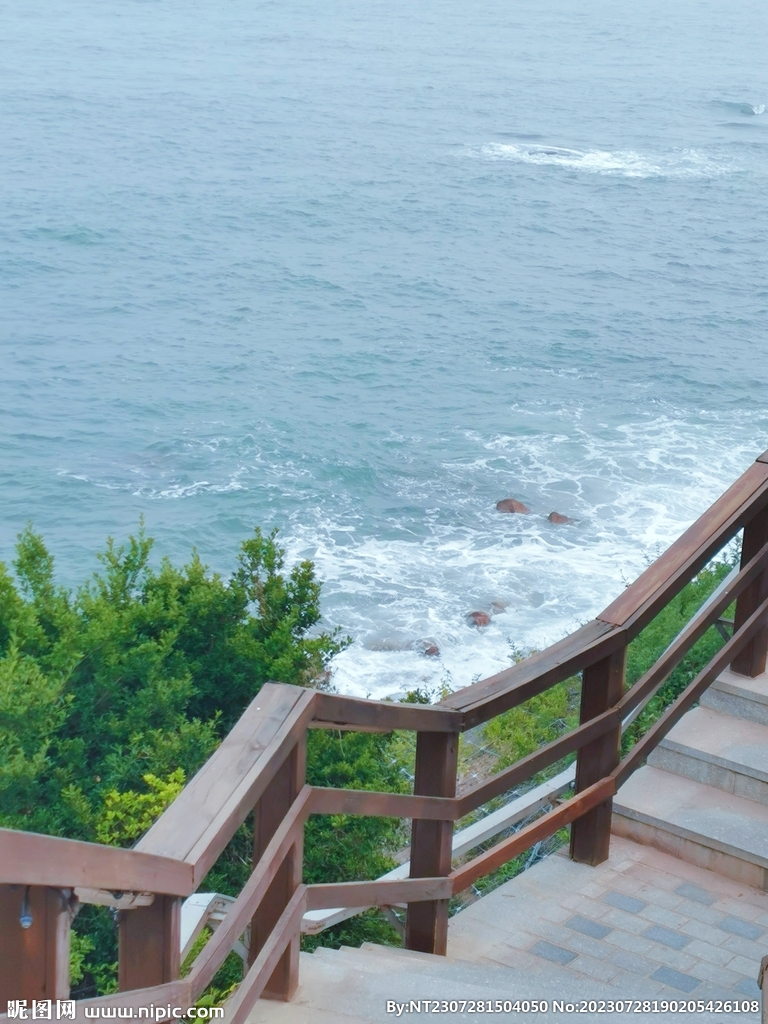 青岛 燕儿岛 木栈道