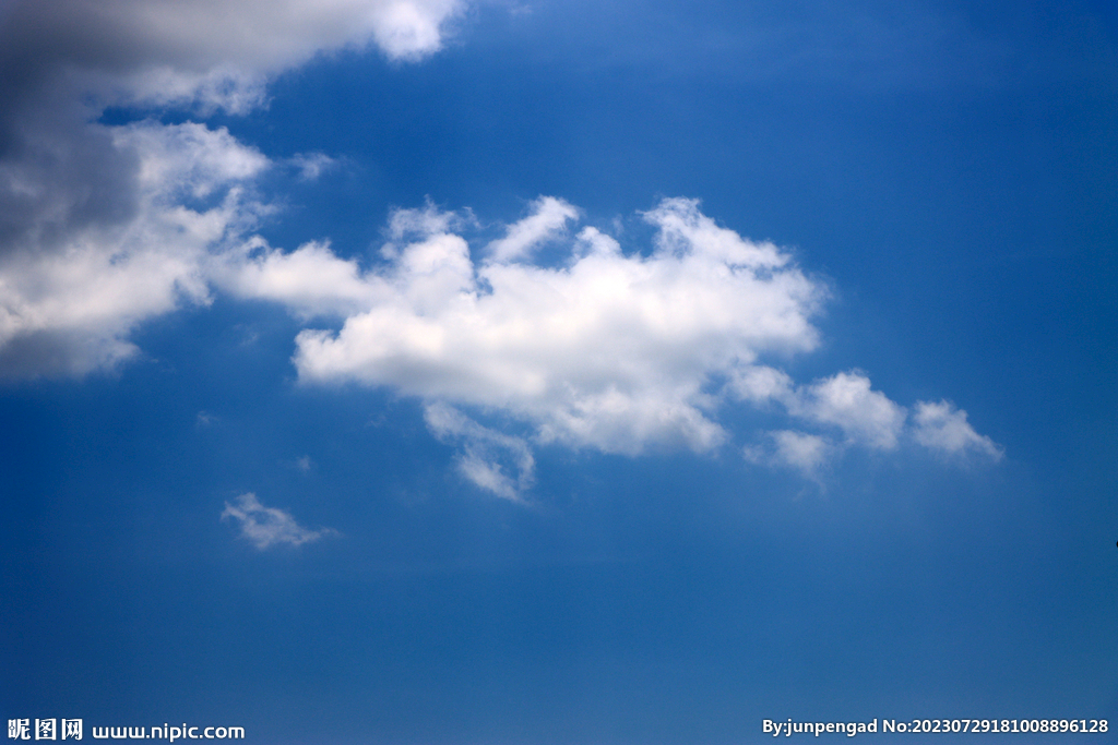 蓝天白云