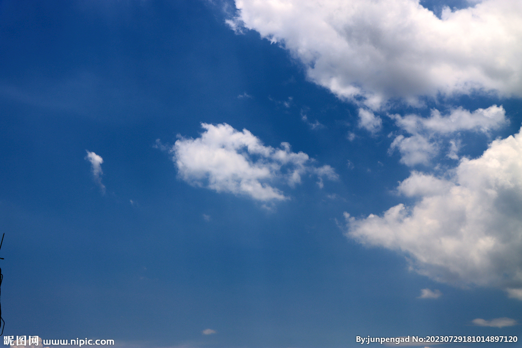 蓝天白云
