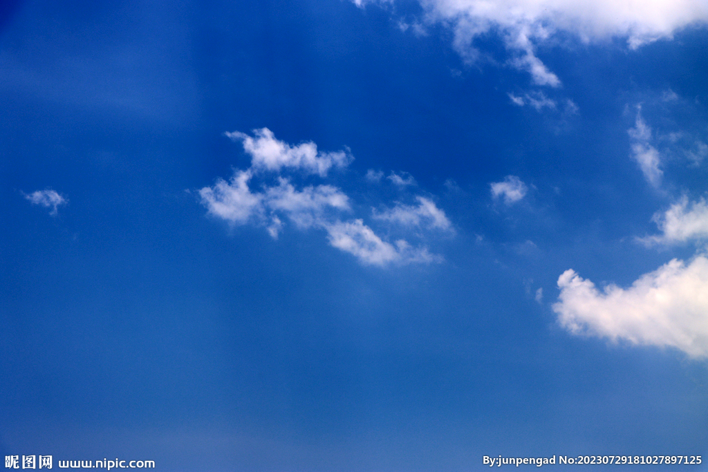 蓝天白云
