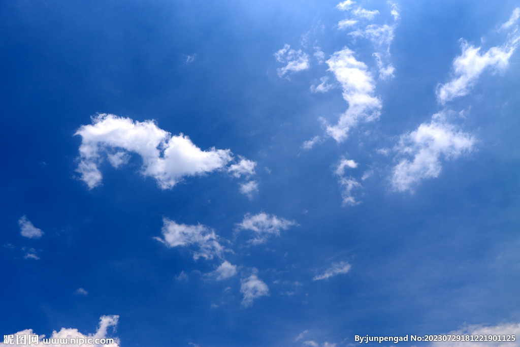 蓝天白云