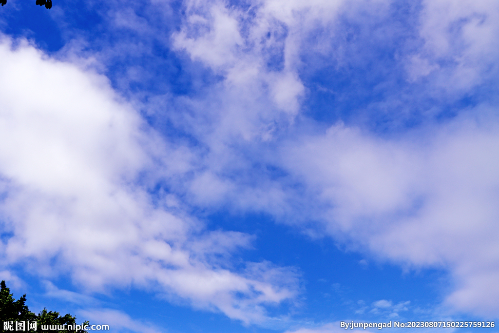蓝天白云