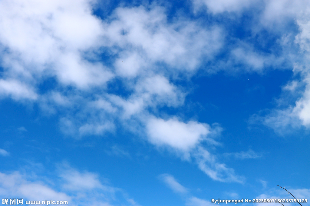 蓝天白云