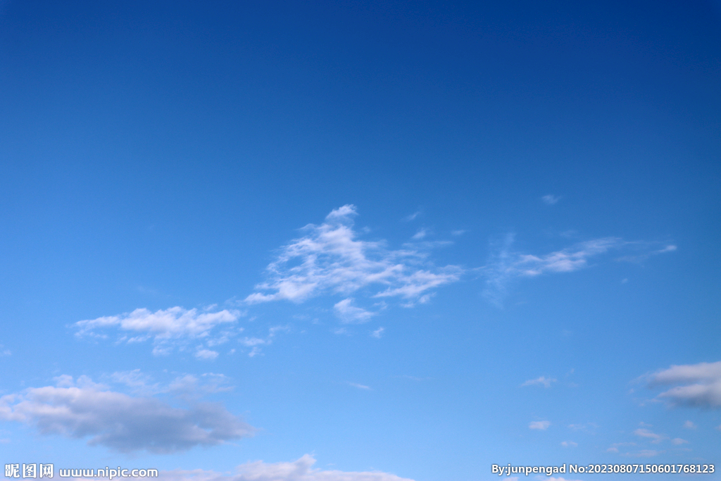 蓝天白云