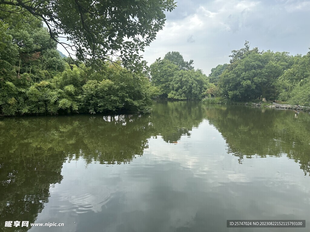 湖面风景