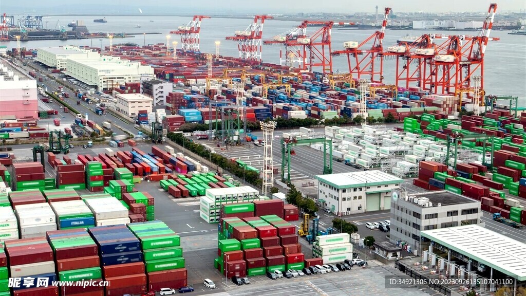 货船海港的集装箱