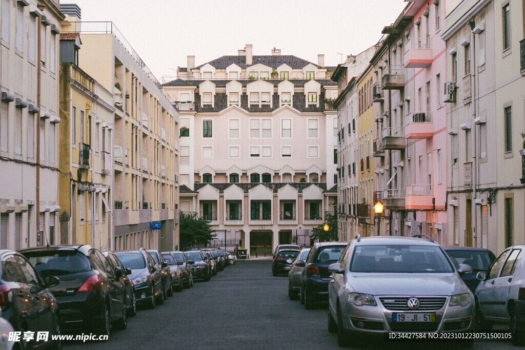 车道和楼宇建筑