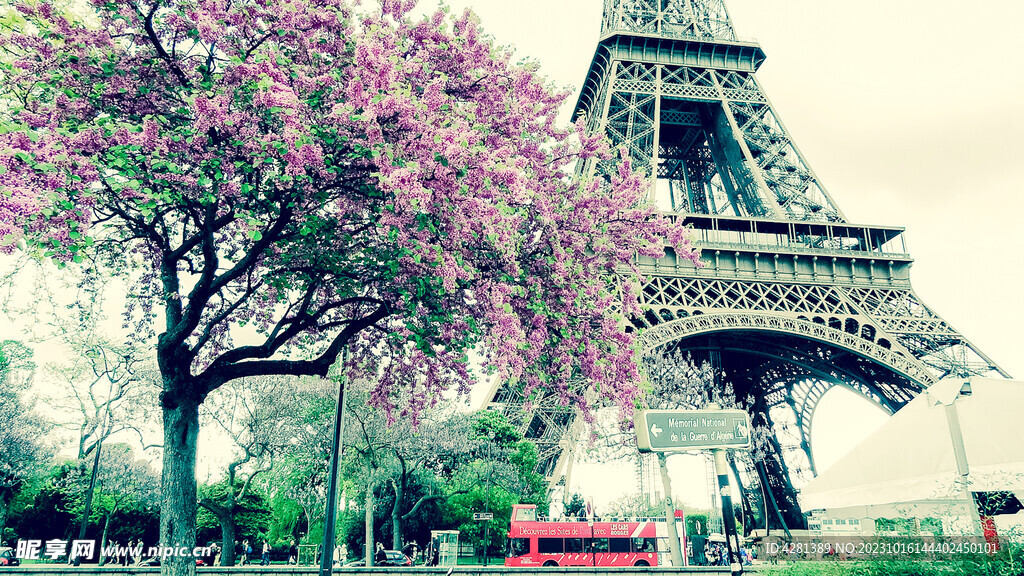 埃菲尔铁塔