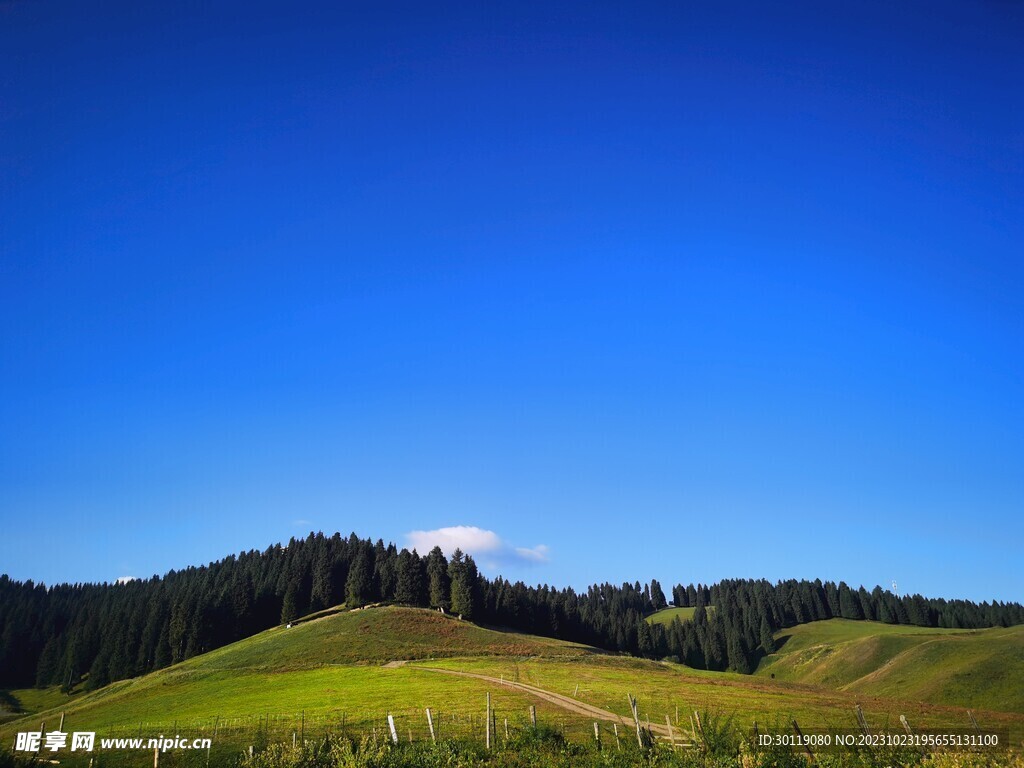 蓝天  白云  草原 内蒙