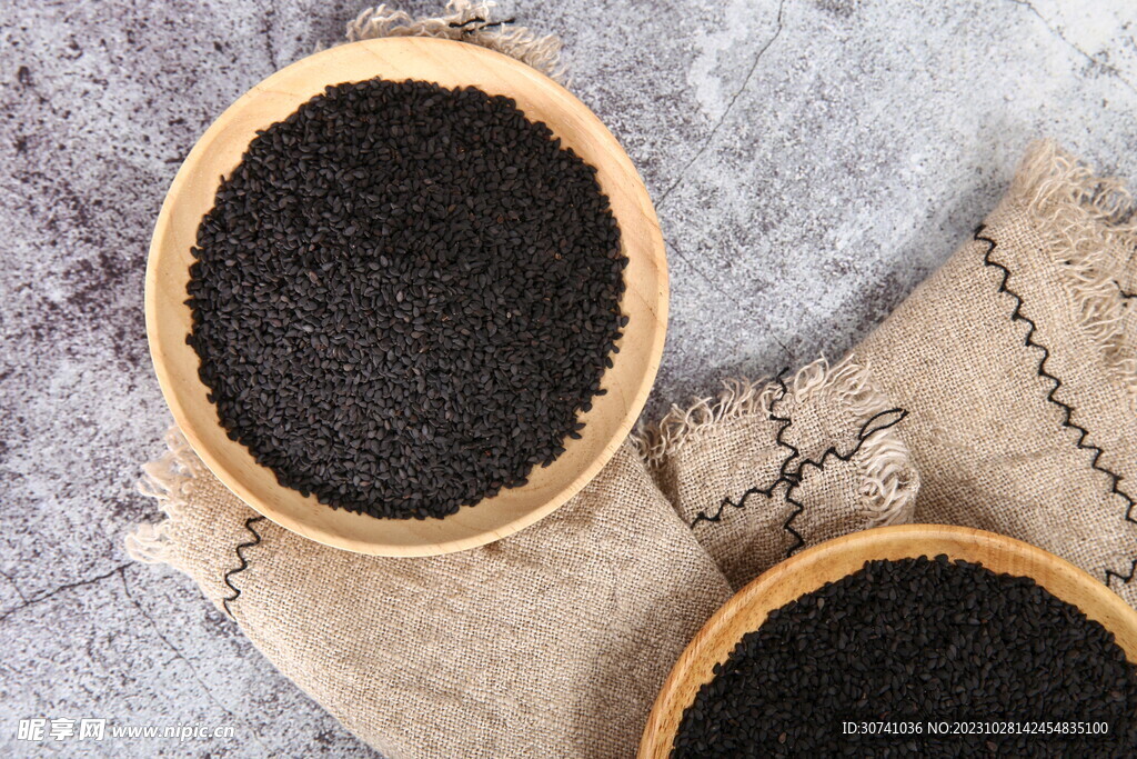 黑米图片