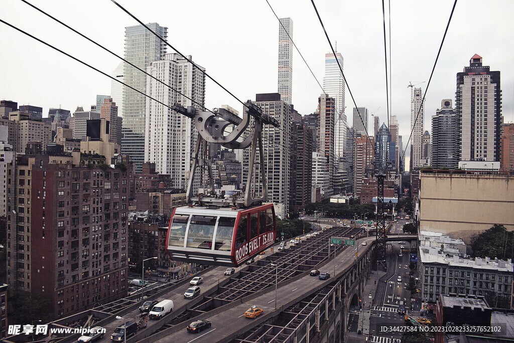 城市建筑和缆车