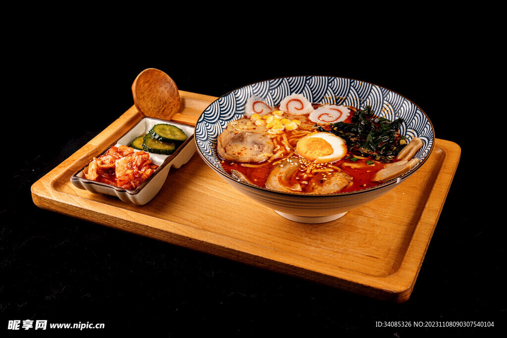 蟹鱼牛肉双拼丼
