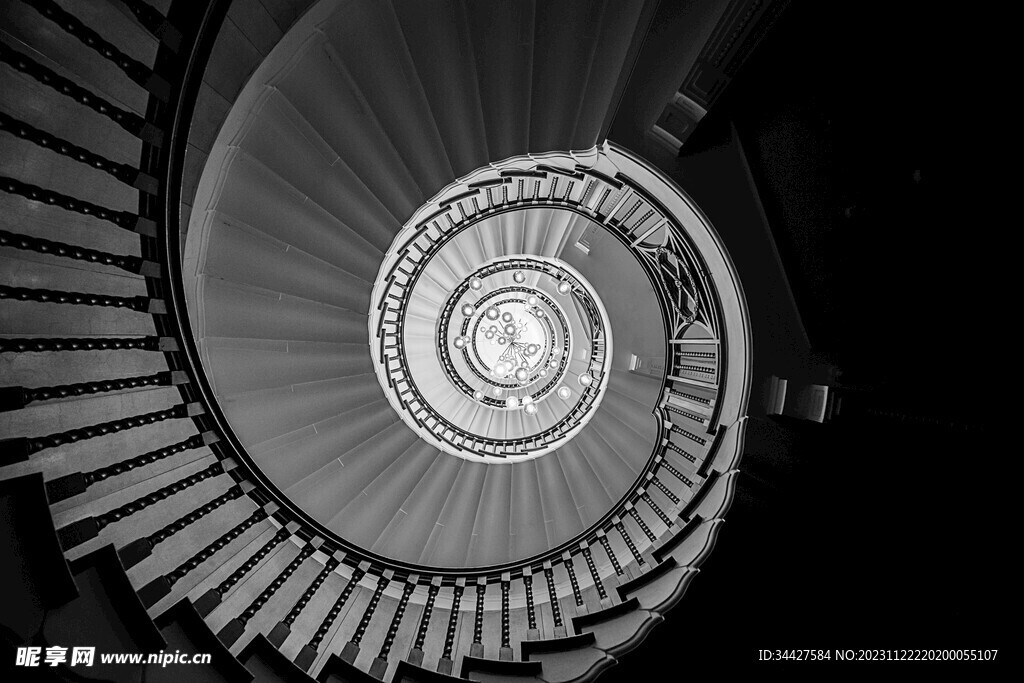 旋转楼梯