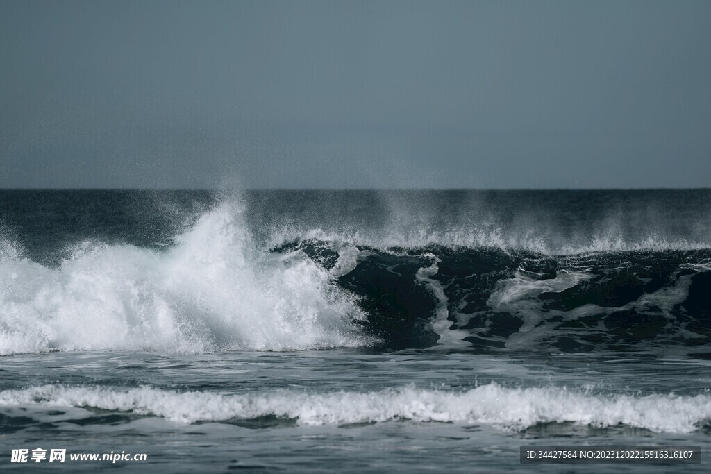 大海浪