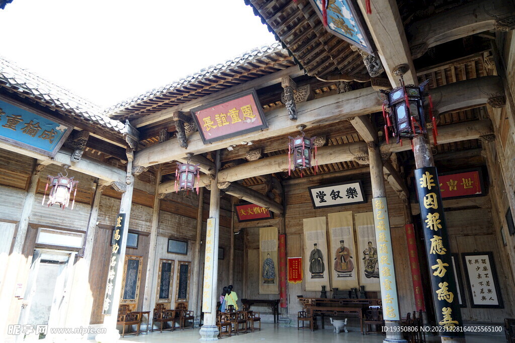 黄山宏村老建筑木结构