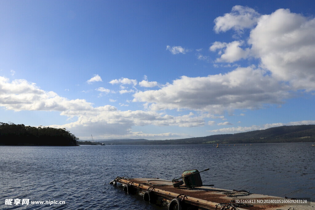三文鱼养殖基地