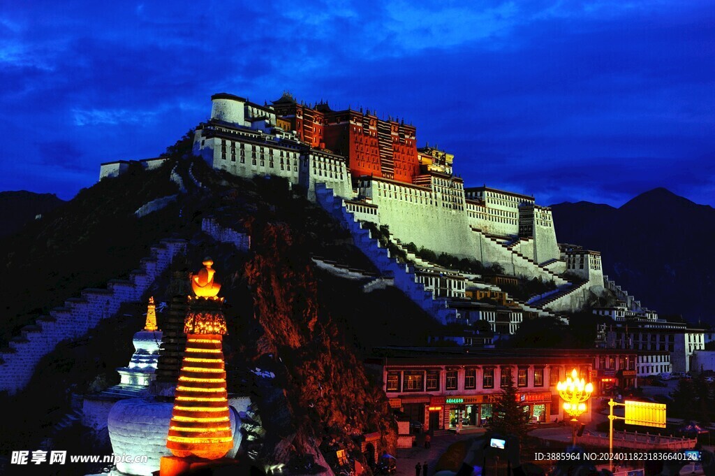 布达拉宫广场图片