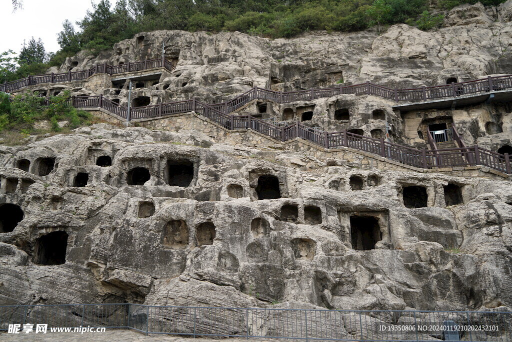 洛阳龙门石窟景色