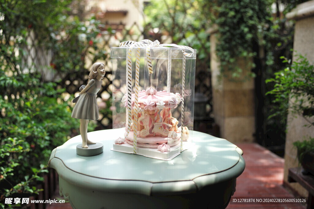 旋转木马马卡龙蛋糕  甜品  