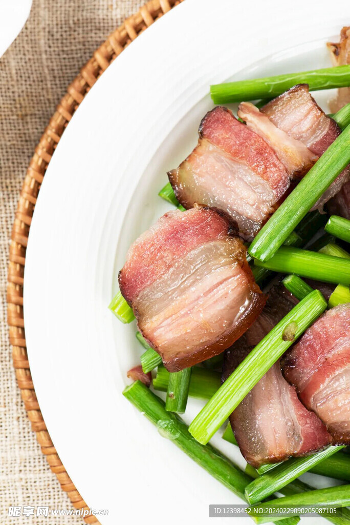 蒜薹炒腊肉