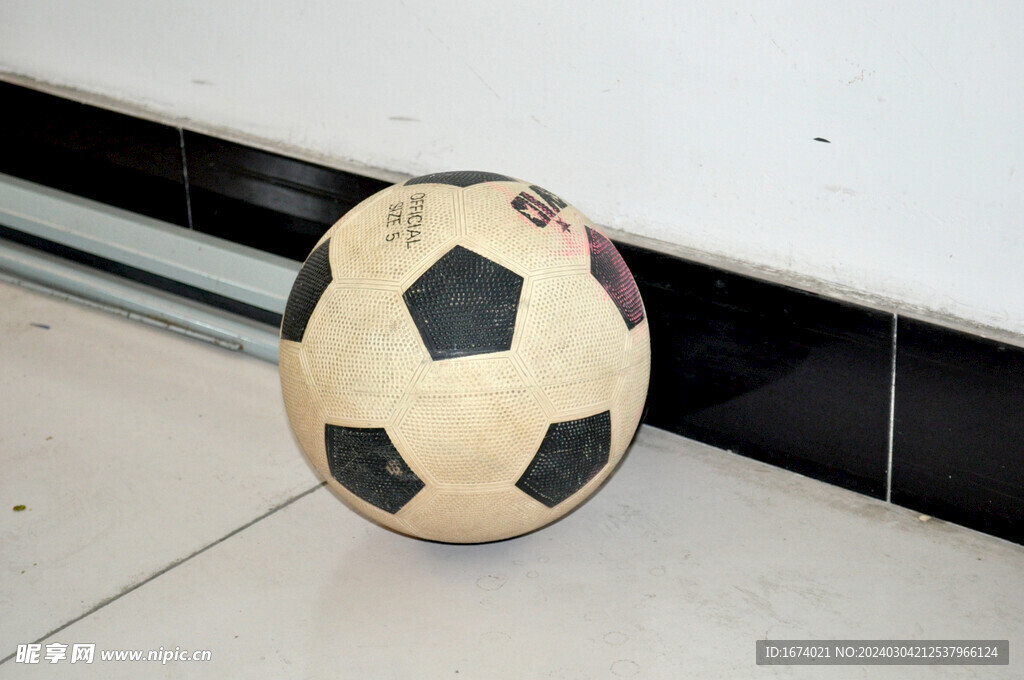足球
