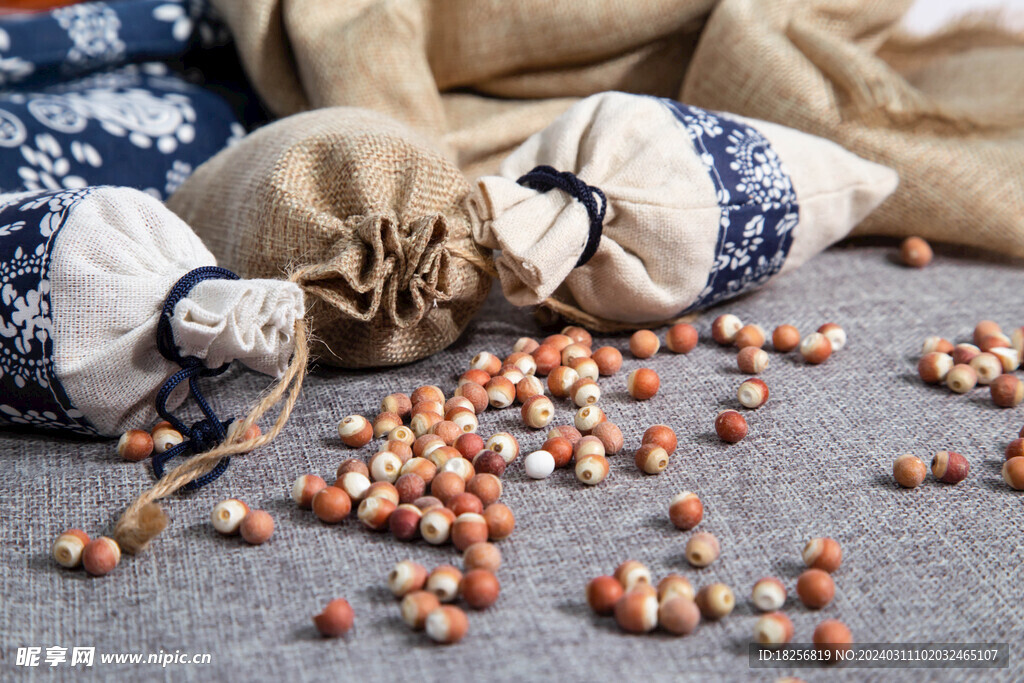 金湖特产鸡头米