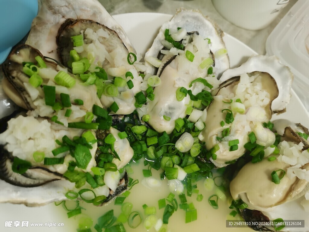 蒜蓉蒸生蚝