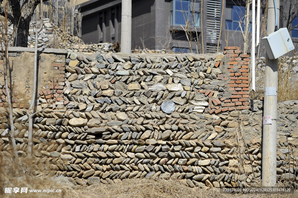 砖围墙