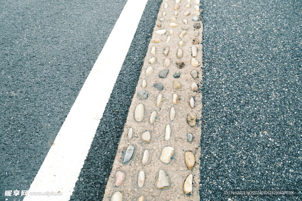 春天 阴天 道路 马路