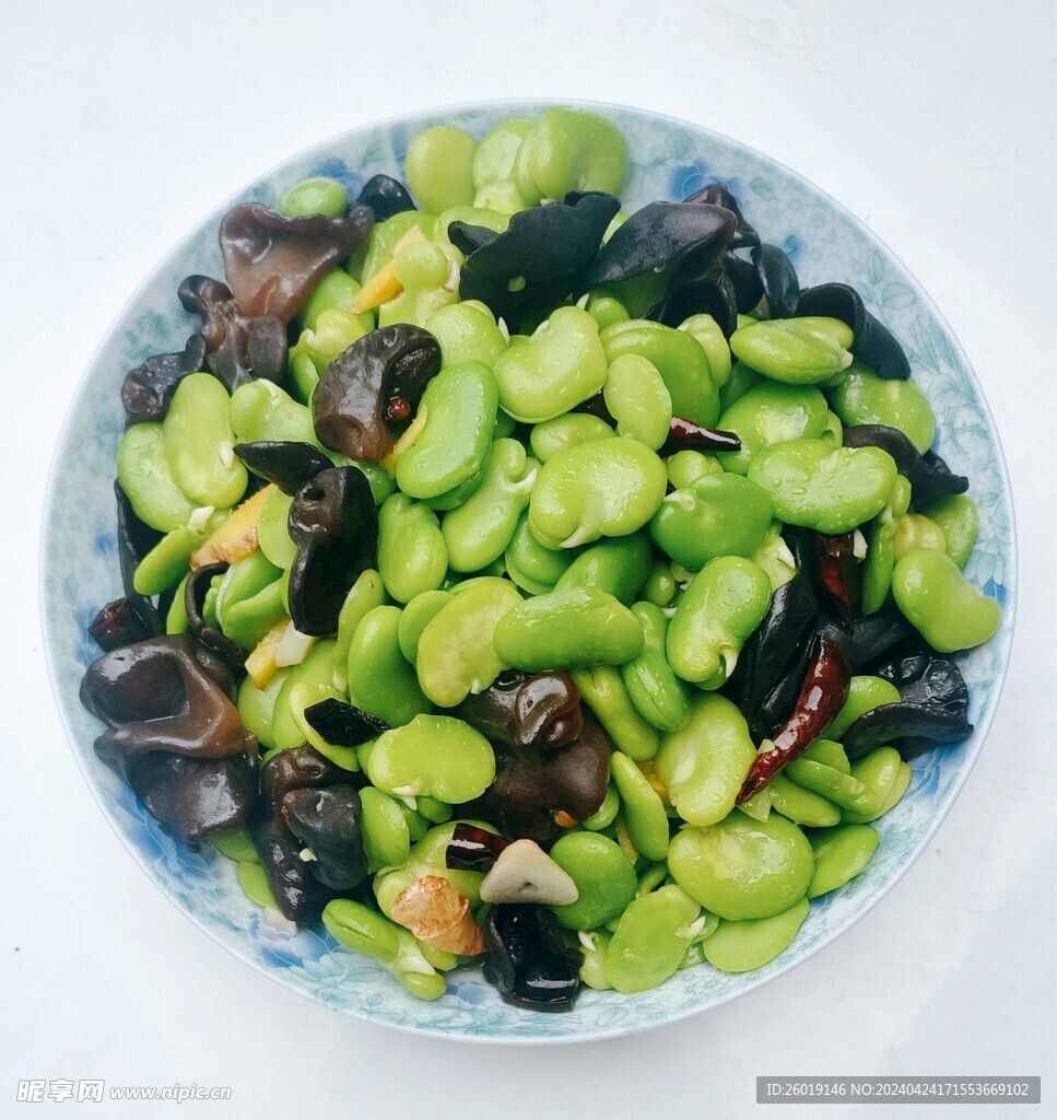 胡豆炒木耳