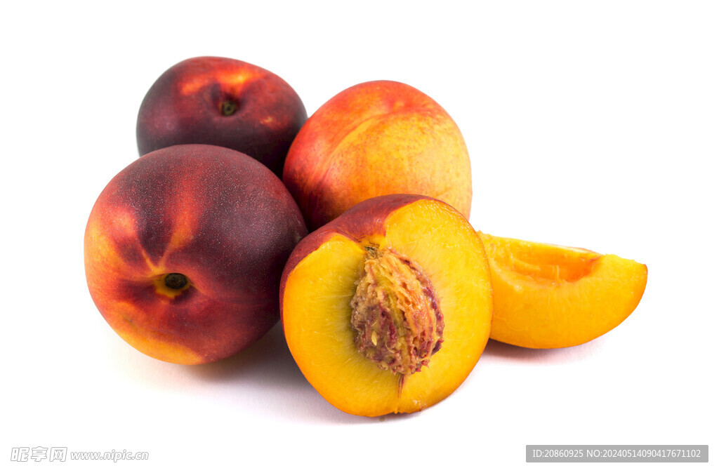 切开的水蜜桃图片