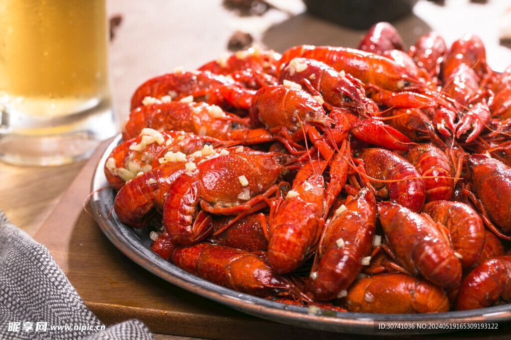 一盘小龙虾