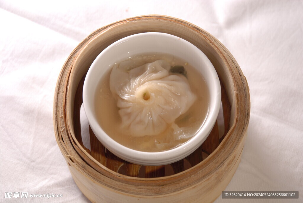 翅汤小笼包 汤包